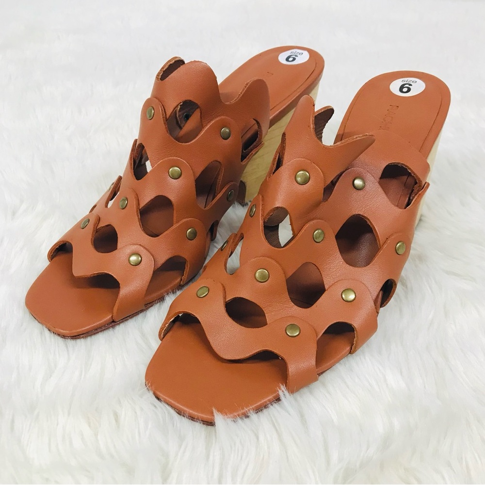 RACHEL‎ COMEY Brown Leather Mule Clog Wedge Sandal Tawny Woven Stud Size 6